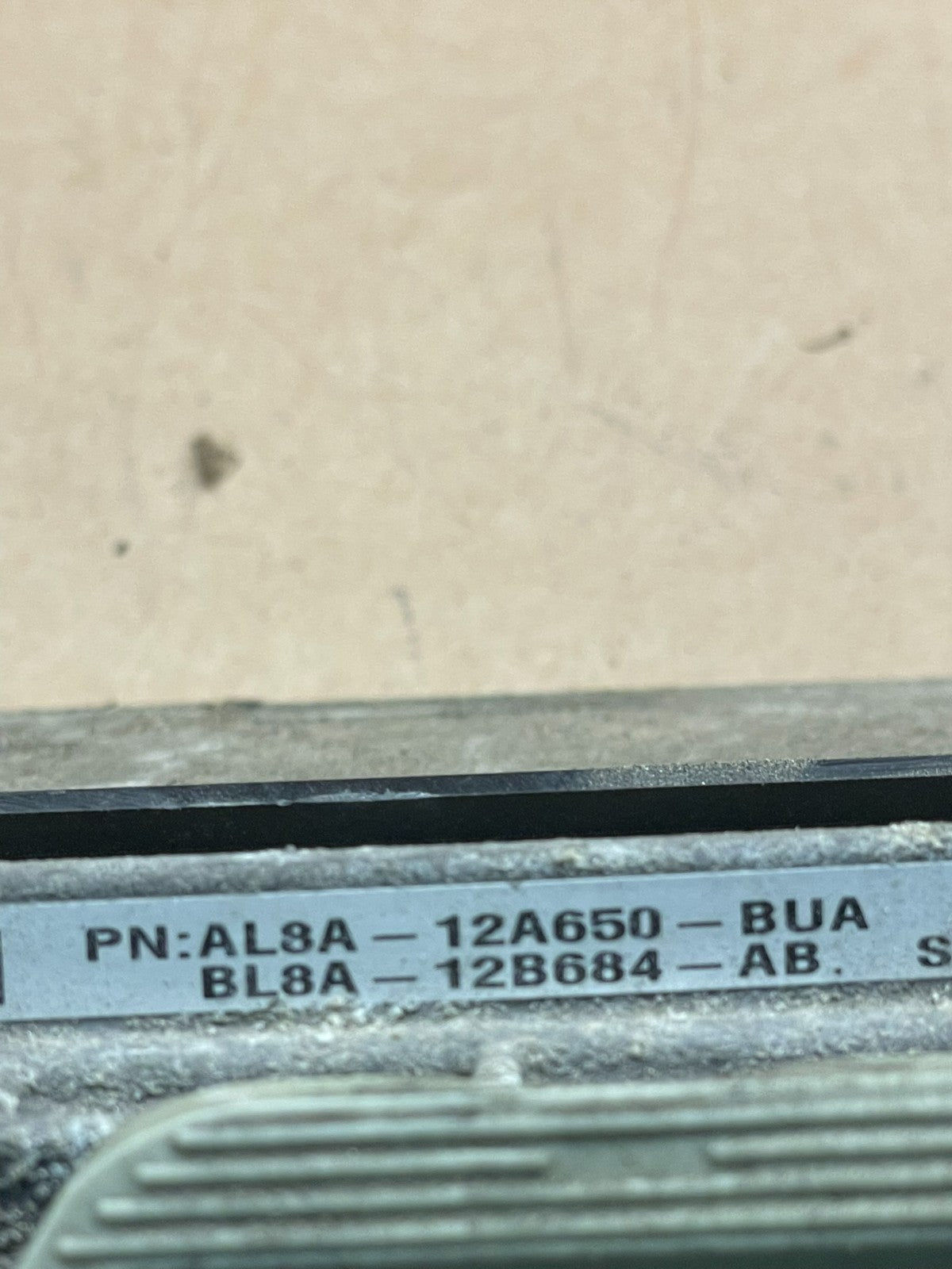 2011-2012 Ford Escape Mariner Engine Control Unit ECU Computer Module s8114 DG3