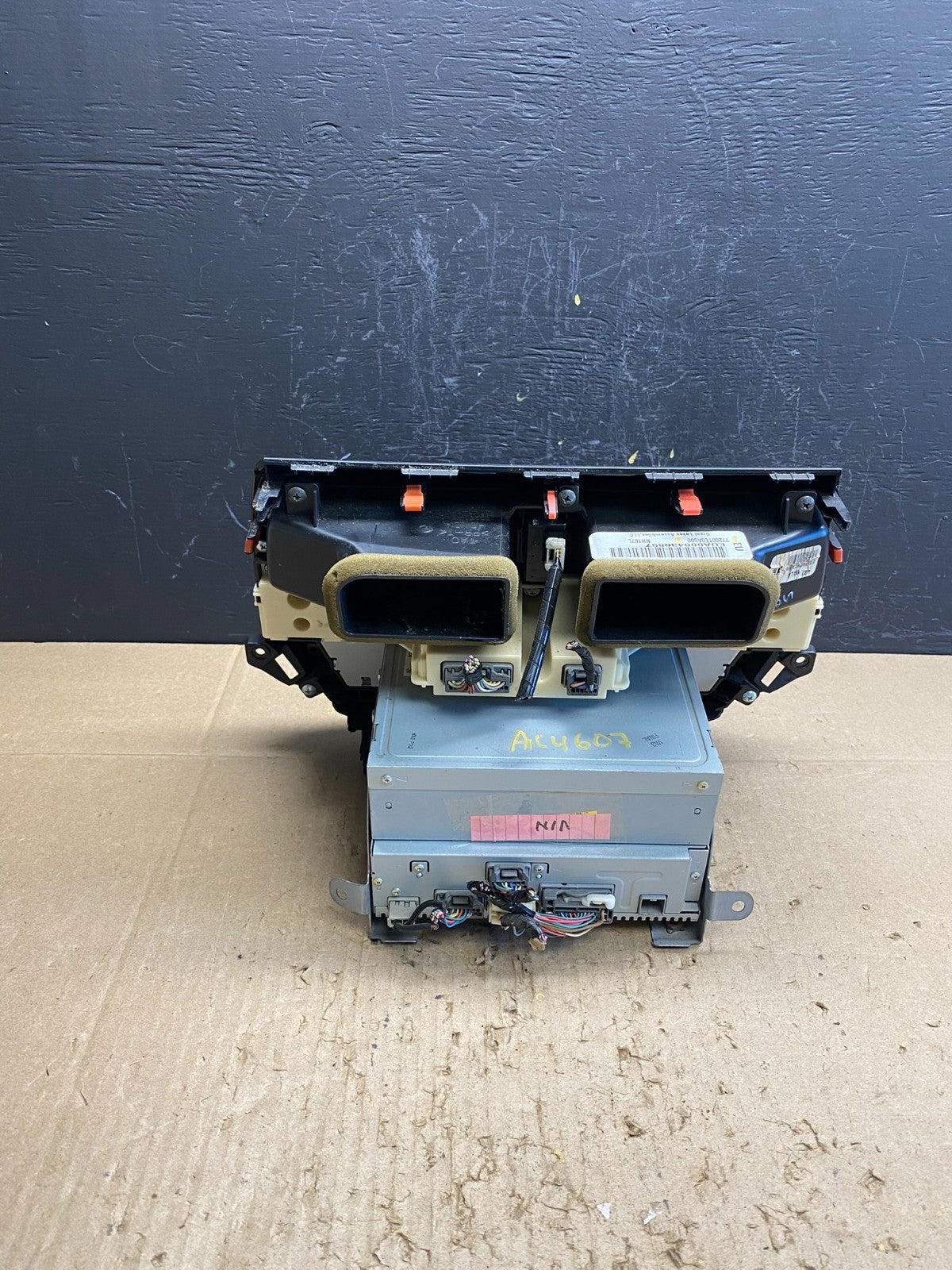2008 to 2009 Honda Accord Audio Equipment Radio Audio AM-FM-6CD AC4607 DG3