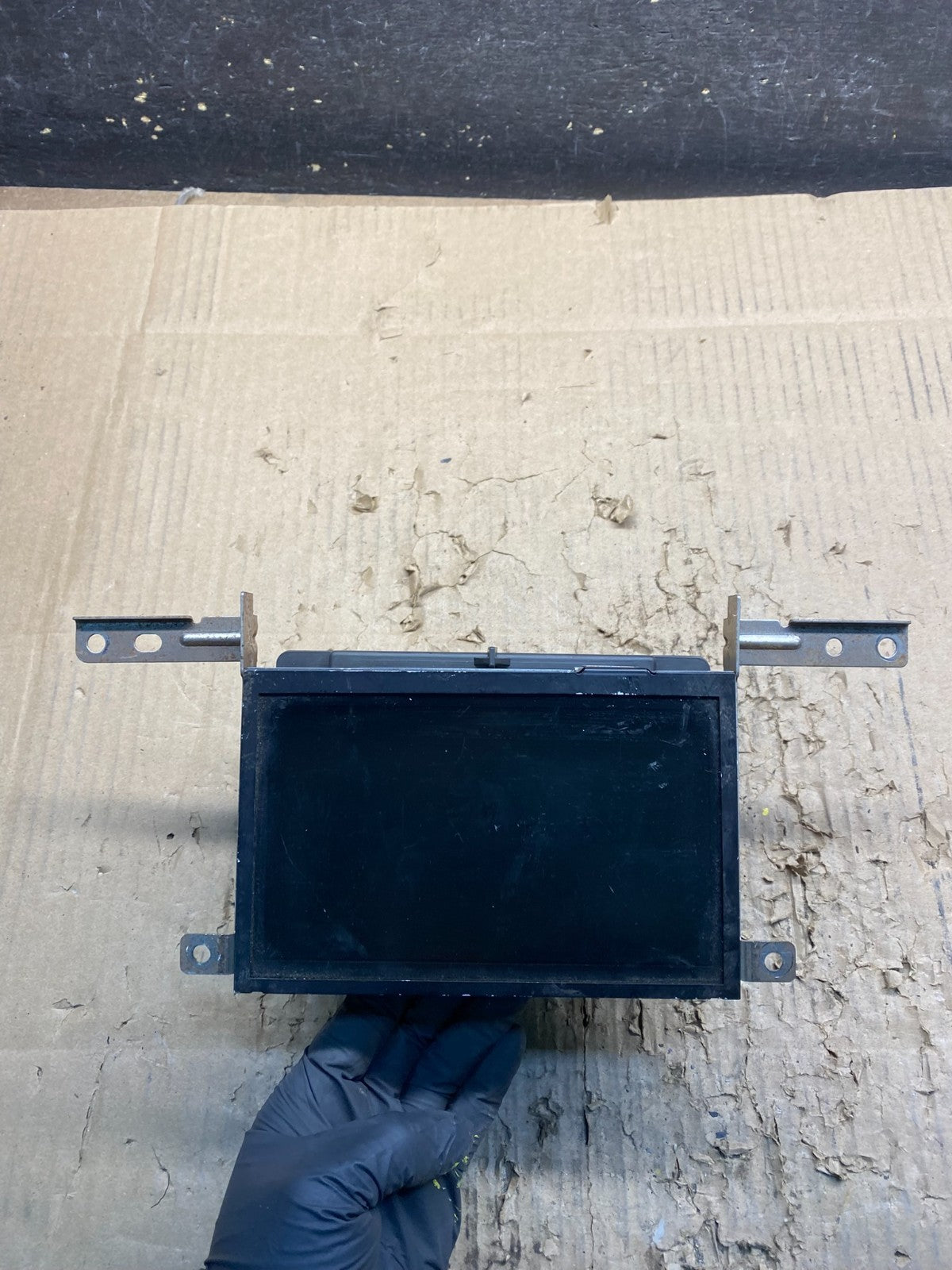 2008 to 2012 Nissan Armada QX56 Display Screen Information W3992 DG0