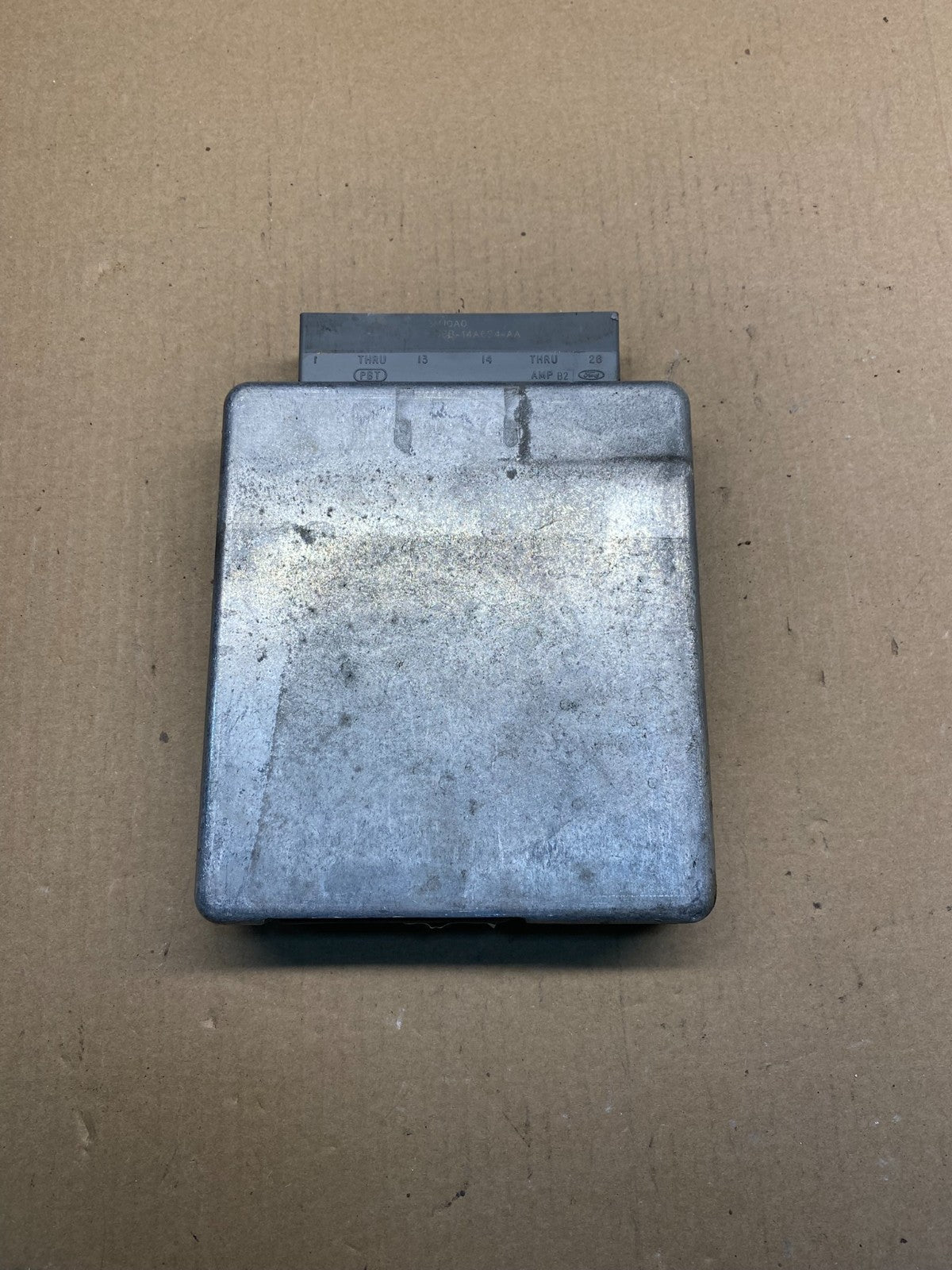 2004 Ford Van E250 E350 5.4L Engine Control Module Unit ECU ah3181 DG0