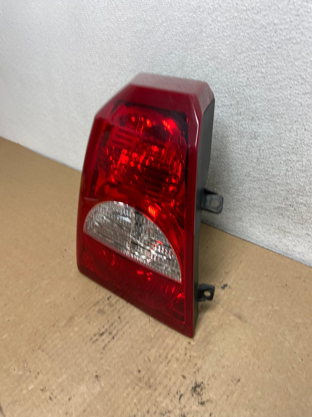 2008 2009 2010 2011 2012 Dodge Caliber Tail Light Left Driver Side AG2268 LK1
