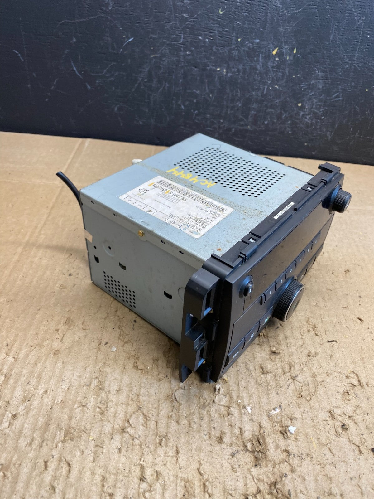 2007 to 2014 GMC Chevy Truck Yukon Silverado AM FM Radio OEM AC4844 DG3