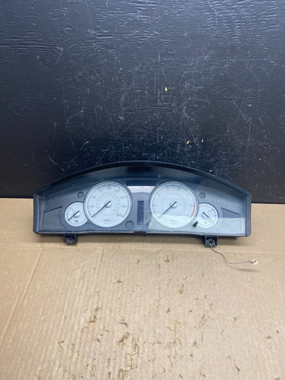 2007 Chrysler 300C Speedometer Instrument Cluster Gauges OEM AB9770 DG0