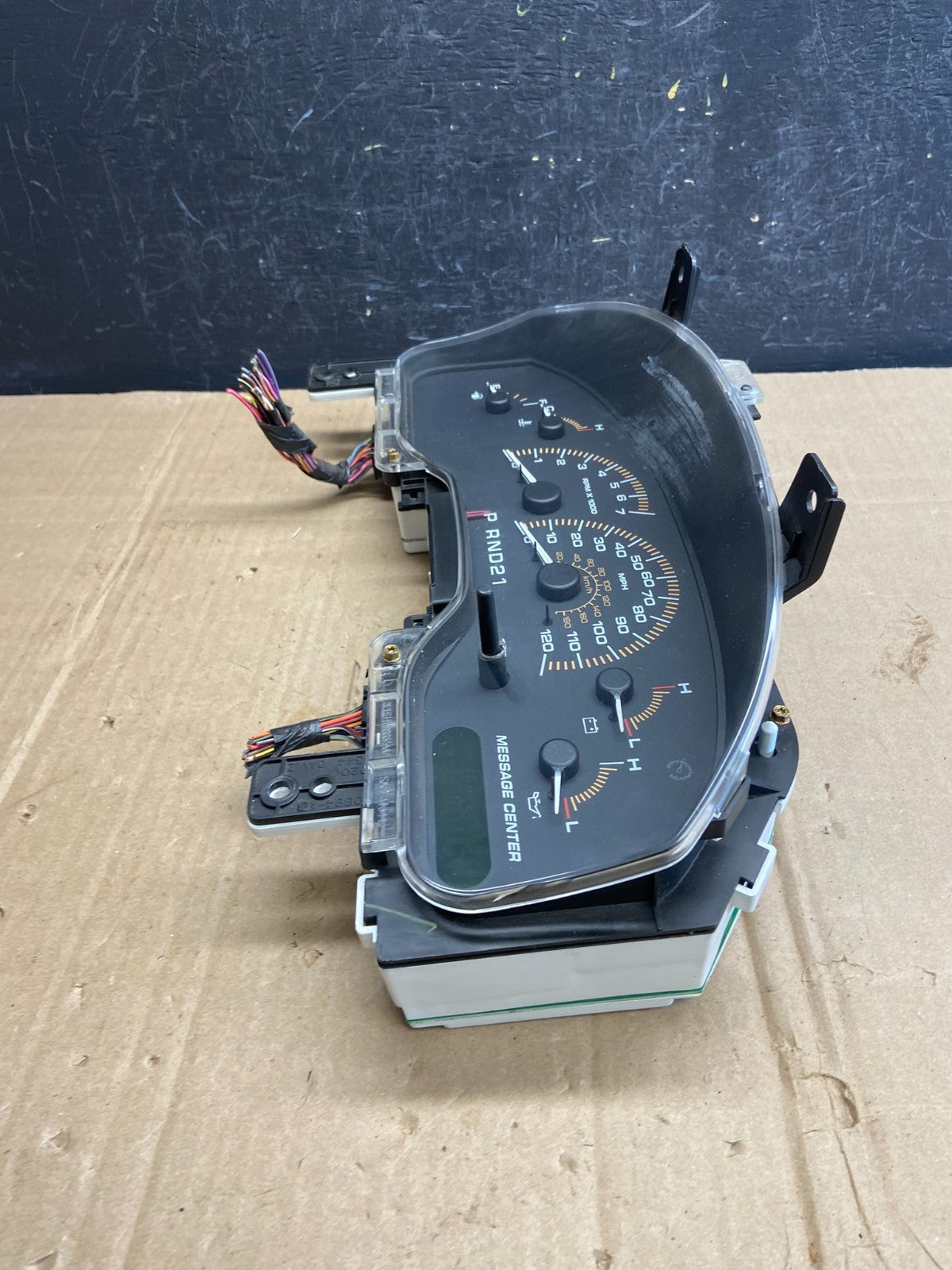 2000 2002 Ford Expedition Speedometer Instrument Gauge Cluster AD7155 DG3