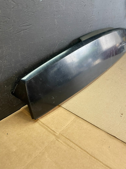 2007-2014 Chevrolet Tahoe Suburban Yukon Spoiler Wing 3rd Brake Light AE3460 DG2