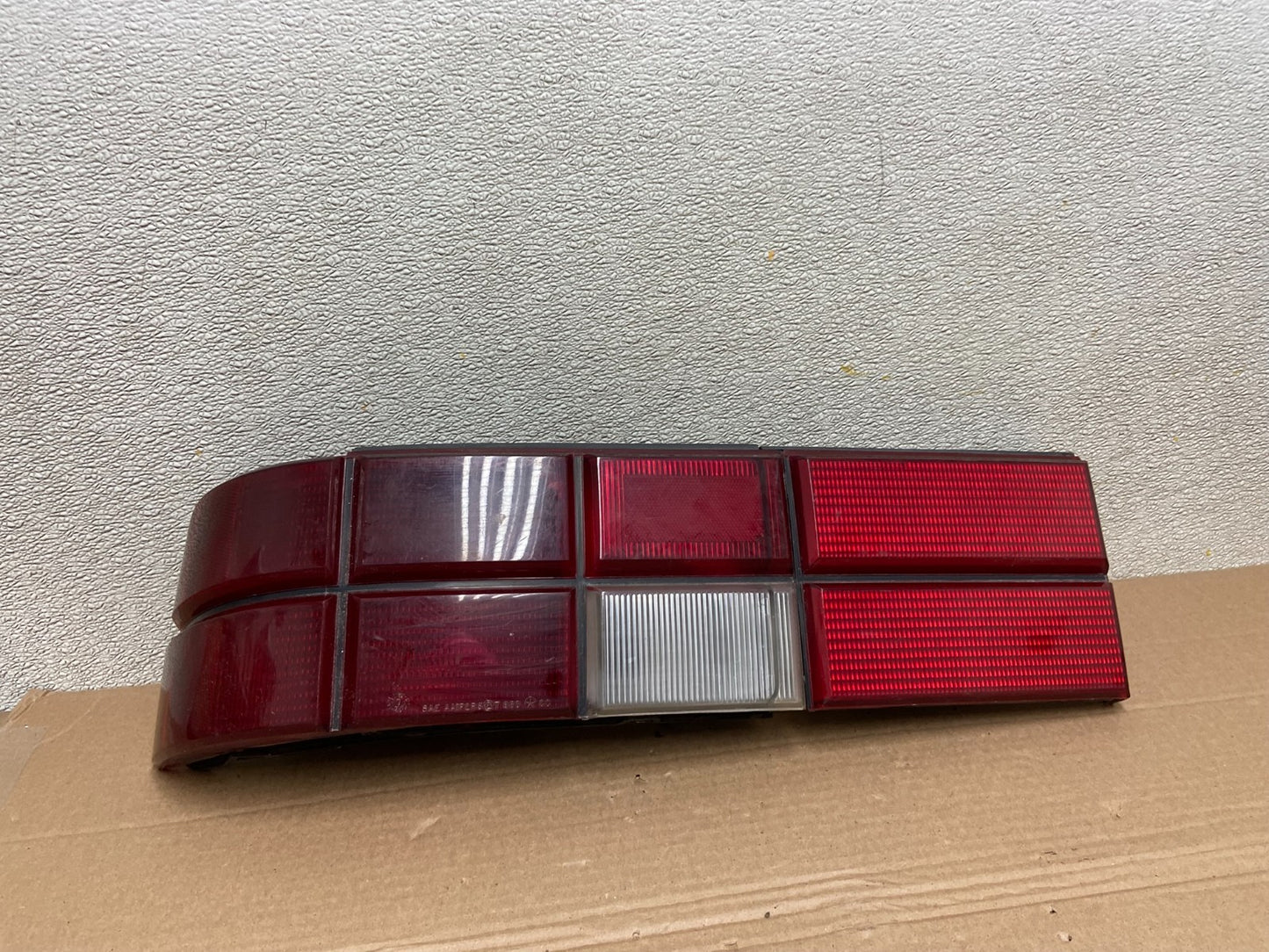 1987 1988 Dodge Shadow Left Driver LH Side Tail Light Oem AB0988 DG0