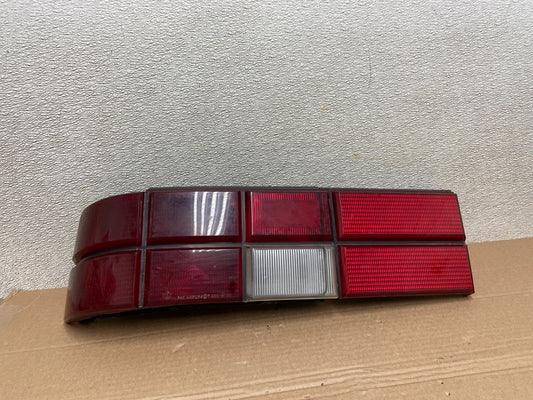 1987 1988 Dodge Shadow Left Driver LH Side Tail Light Oem AB0988 DG0
