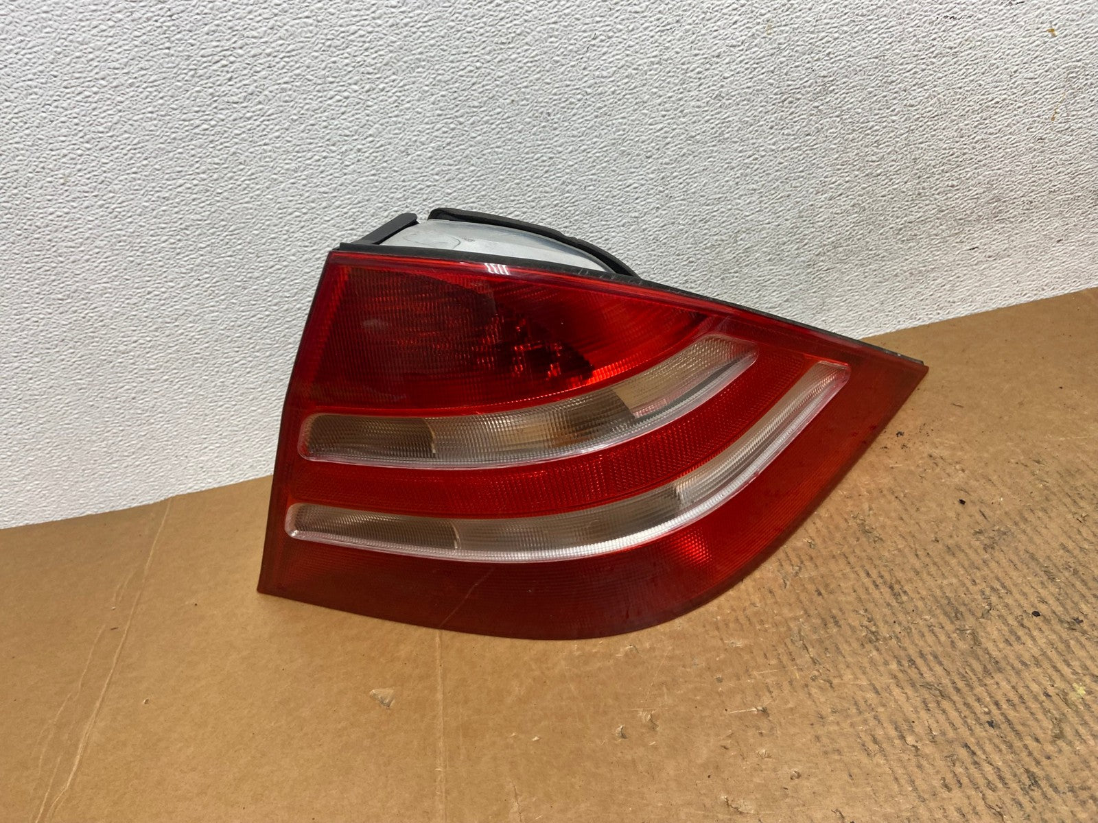 2000-2002 Mercedes-Benz S-Class Tail Light Right Passenger Side AE1360 LK0