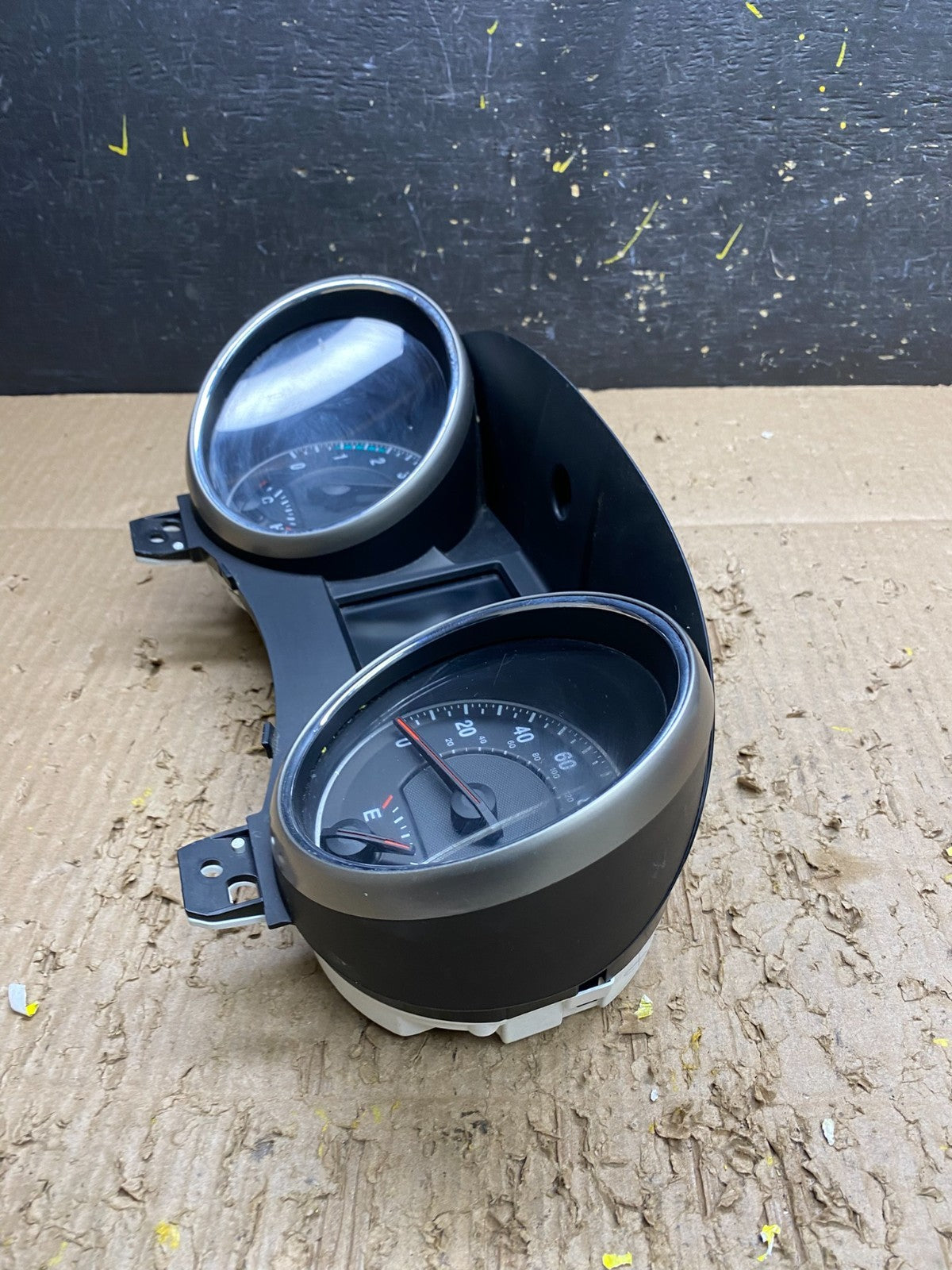 2012 Jeep Grand Cherokee 3.6L Speedometer Gauge Cluster OEM V7463 DG2
