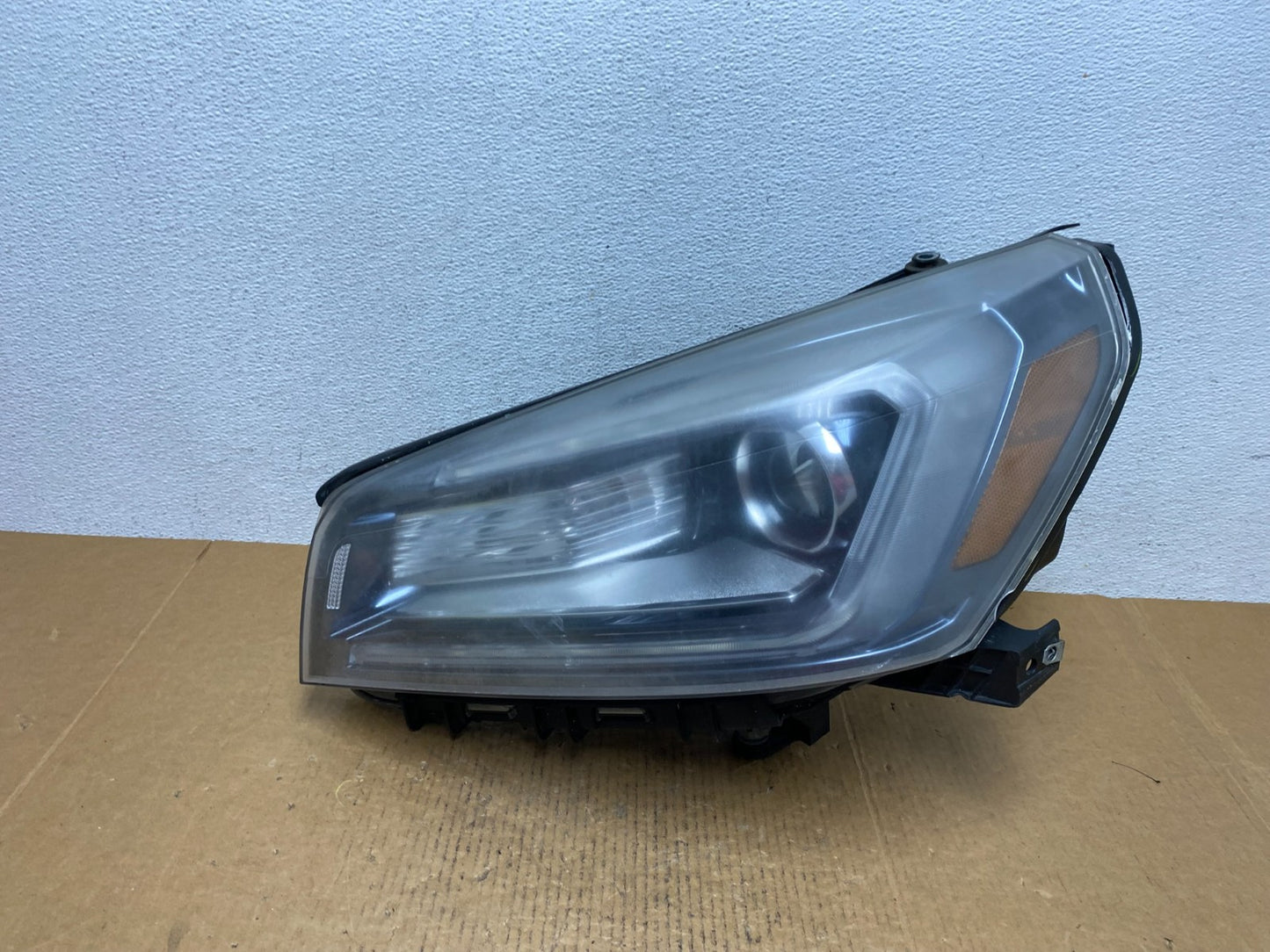 2013-2016 Gmc Acadia Left Driver LH Side Led Halogen Headlight AE0456 DW0