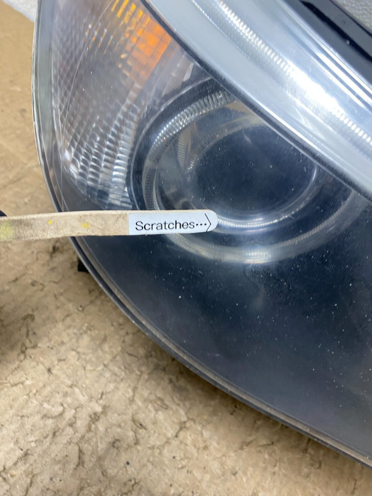 2004 to 2007 BMW 525i 5 Series Headlight Right Passenger Xenon AFS Z1121 DW3