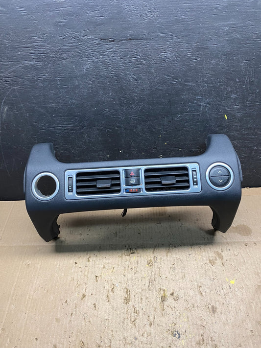 2010 2011 2012  Land Rover Range Rover Center Dash Air Vent Trim M8549 PS0