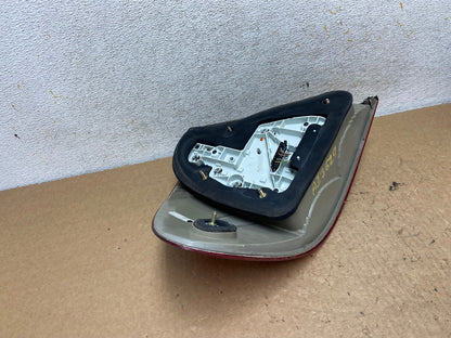 No Led 2003-2006 Mercedes E Class Sedan Right Passenger Tail Light AI3629 LK4