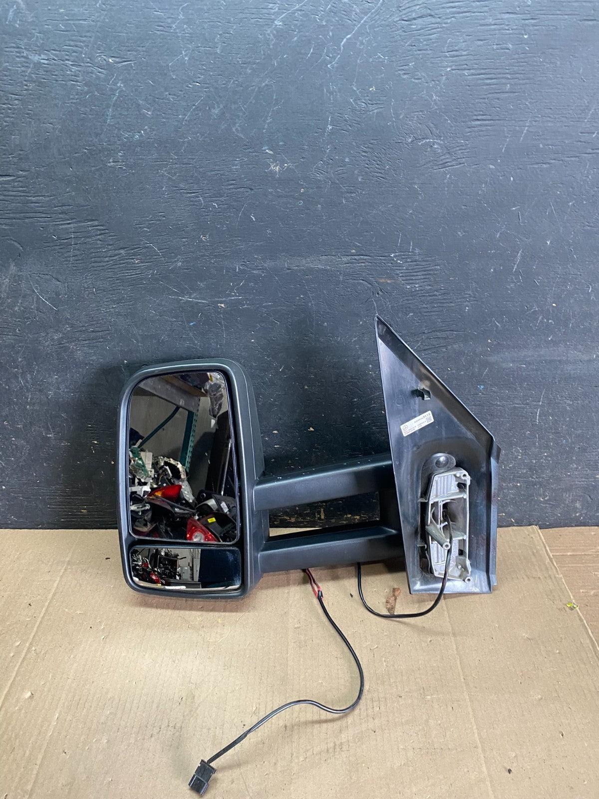 2007 to 2018 Mercedes-Benz Sprinter Left Driver Side View Door Mirror Q5398 DG9