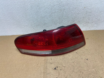 2001-2006 Chrysler Sebring Convertible Left Driver LH Tail Light AF9885 LK0
