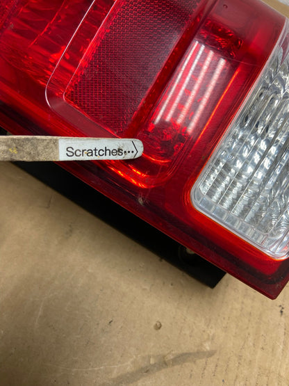 2003 2004 2005 2006 Ford Expedition Right Passenger Rh Tail light AC8432 LK3