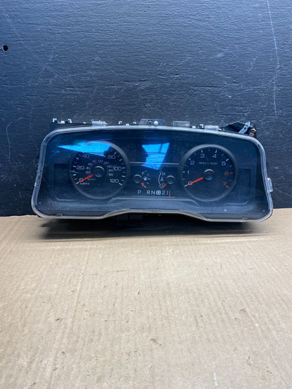2009 to 2011 Mercury Grand Marquis Speedometer Cluster Gauge AE7614 DG0