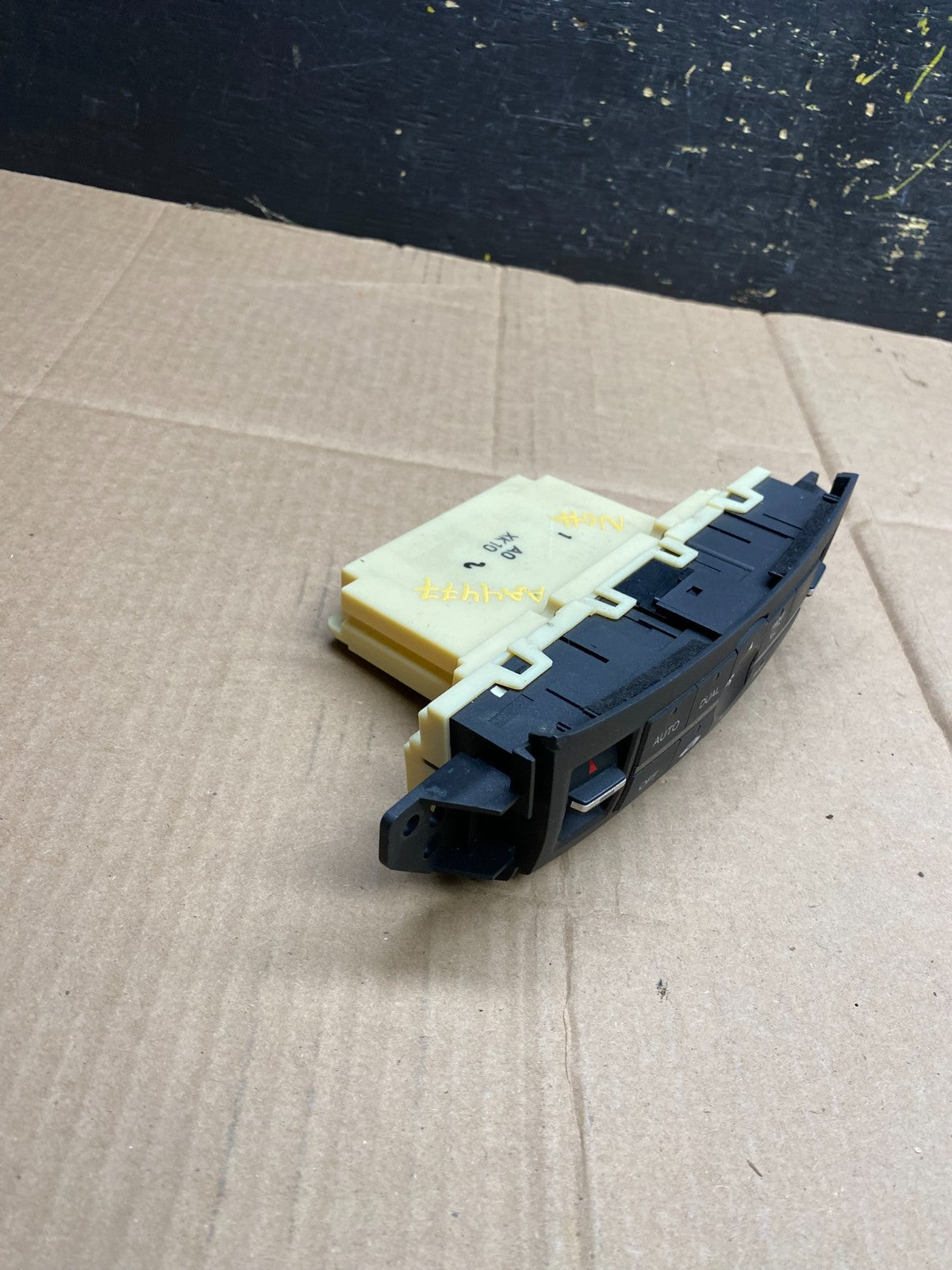 2009 to 2014 Acura TSX A/C Heater Climate Control Panel OEM AA4477 DG1