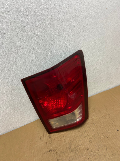 2007 to 2010 Jeep Grand Cherokee Right Passenger Tail Light AC8226 LK2