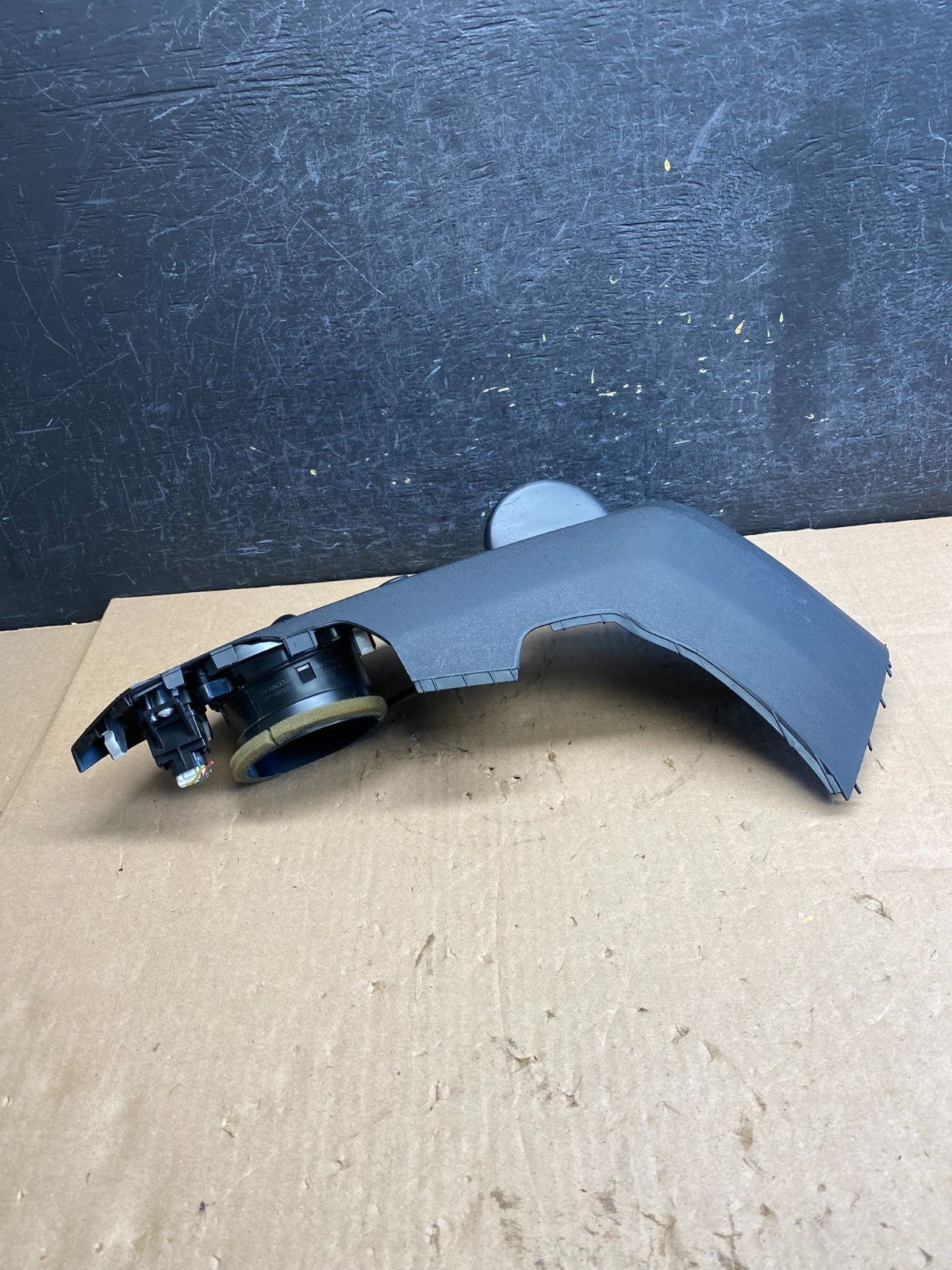2009 - 2015 Honda Pilot Left Dash Vent Center Panel Bezel AI3081 DG1