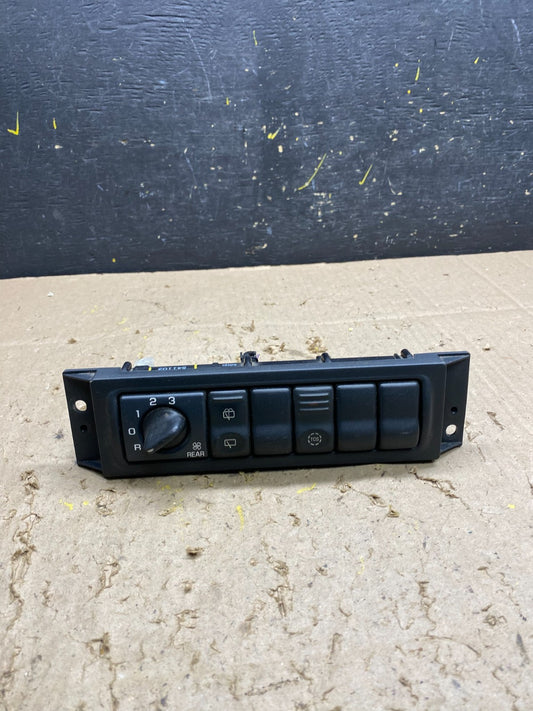 1997 to 2005 Chevrolet Venture Rear Fan Wiper Switch TCS Control Panel U5493 DG0