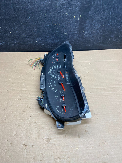 2006 Ford E350 Gauge Speedometer Cluster AG6296 DG1