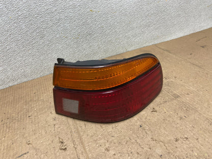 1991 - 1992 Ford Escort  Right Passenger RH Side Tail Light aa8201 DG0