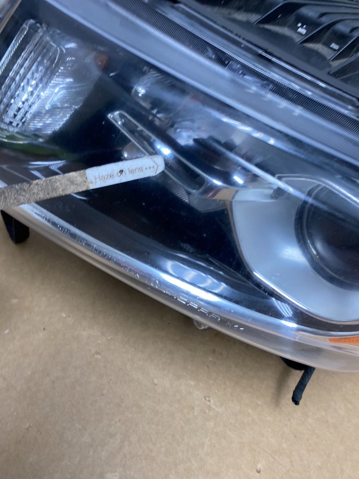 2014 to 2016 Jeep Grand Cherokee Halogen Left Driver LH Side Headlight AI2576 DW4