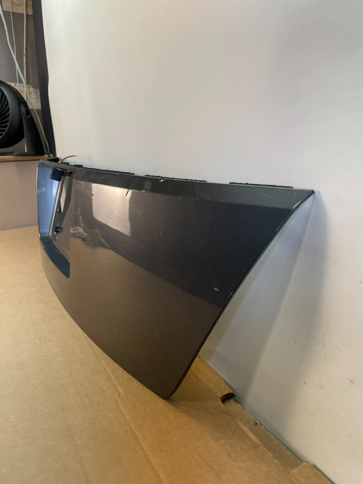 2008 to 2009 Honda Accord Sedan Trunk Deck Lid Trim Panel Molding AG0781 DG1