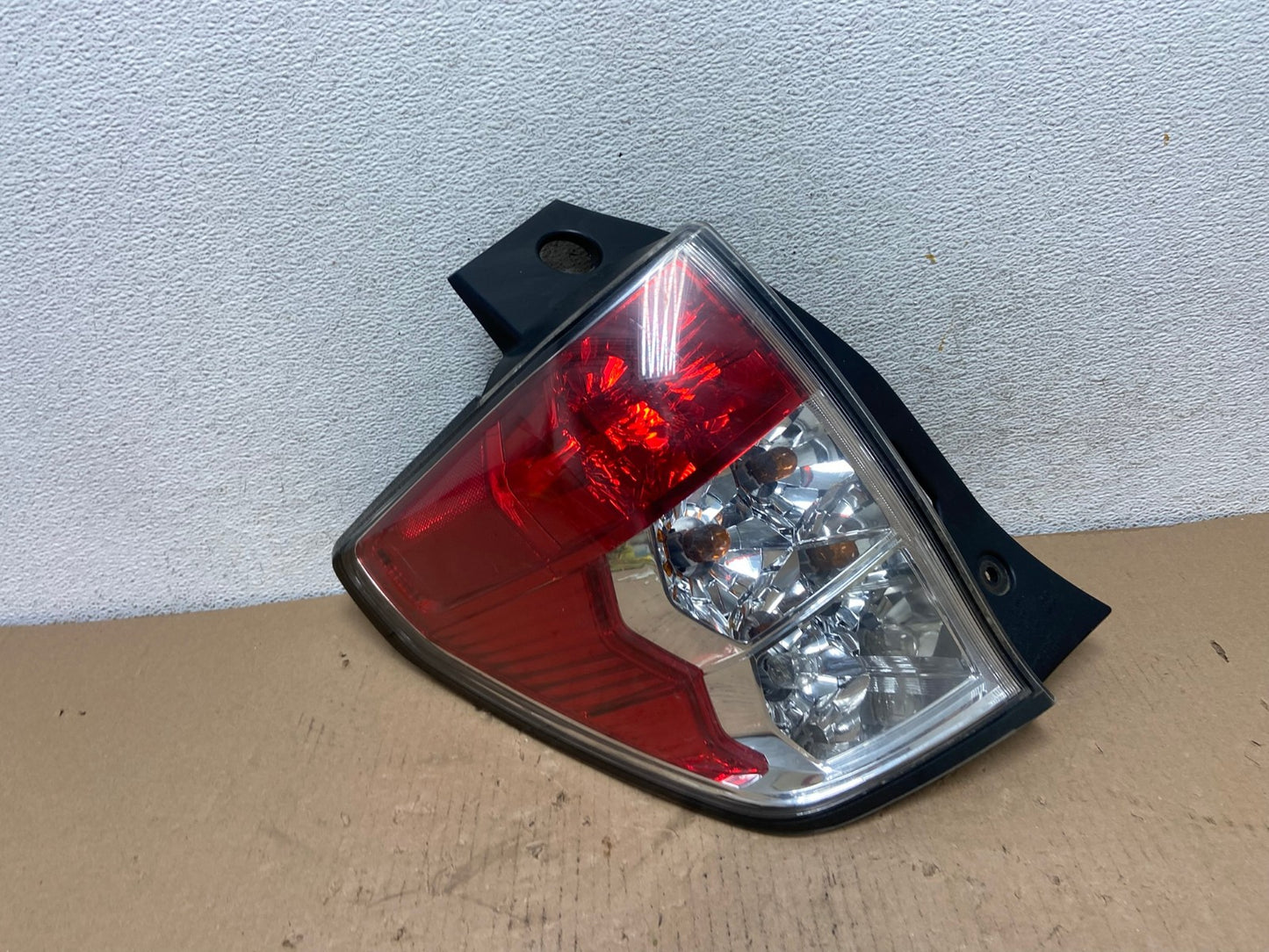 2009 - 2013 Subaru Forester Left Driver Lh Side Tail Light AF3176 LK0