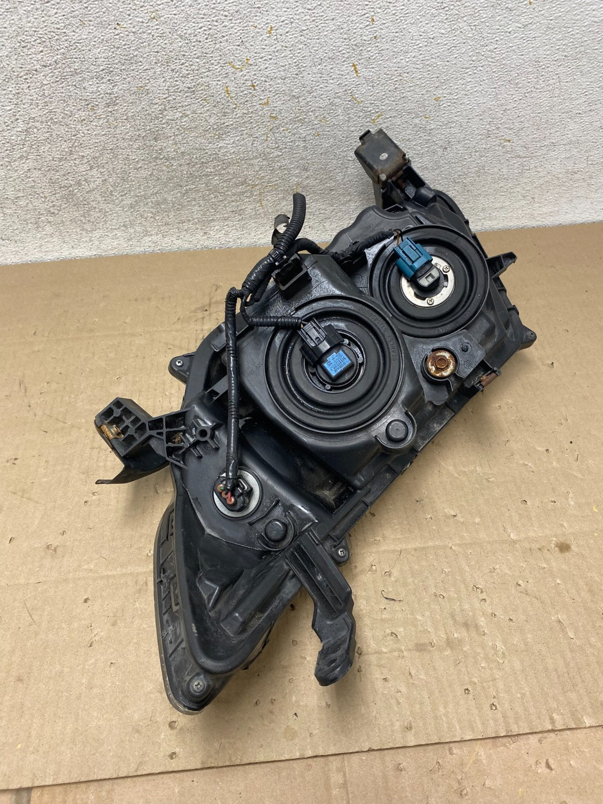 2011 to 2013 Honda Odyssey Front Right Passenger Headlight Halogen AI2267 DW6