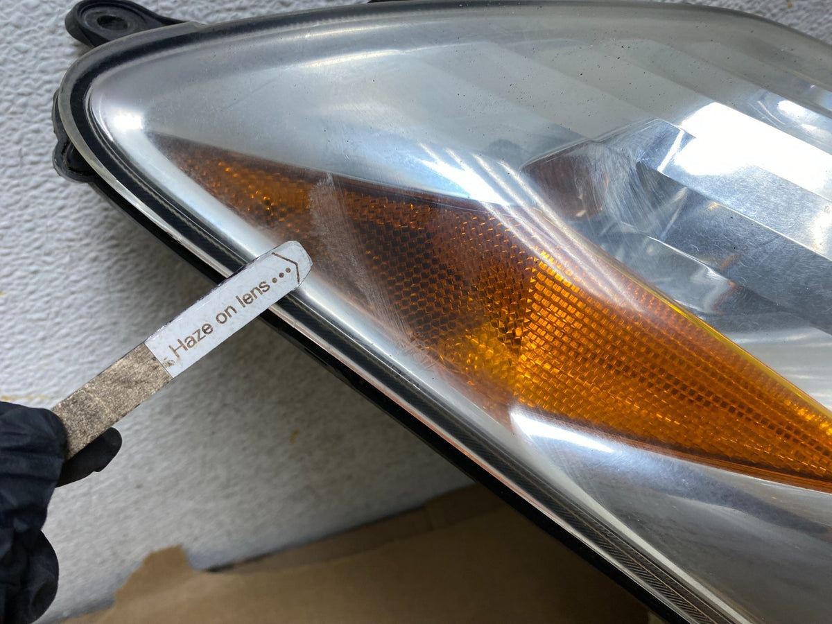 2004 - 2005 Toyota Prius Right Passenger RH Side Headlight Xenon Hid AH7736 DW3