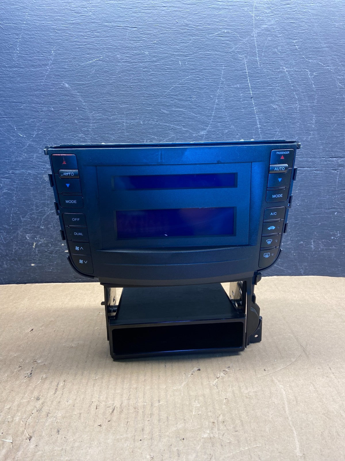 2004 2005 2006 Acura TL Display Radio Climate Control AF9415 DW0