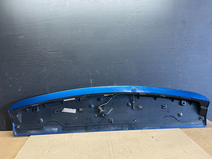 2011 to 2016 Chrysler Town & Country Rear Back Wing Spoiler ab7865 DG10