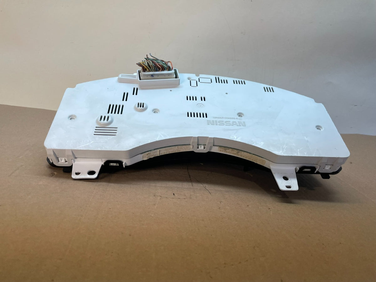 2004 to 2007 Infiniti QX56 Gauge Speedometer Cluster AJ0905 DW8