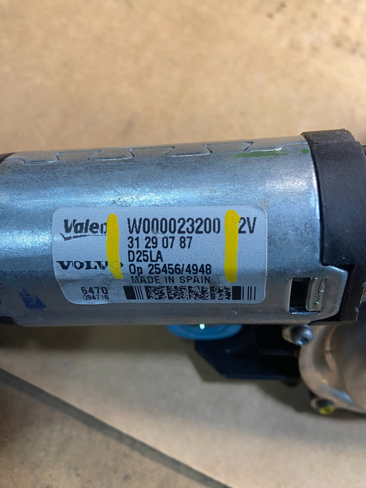 2008-2016 Volvo V70 XC60 XC70 Tailgate Back Door Rear Wiper Motor Wiper Y4611 DG4