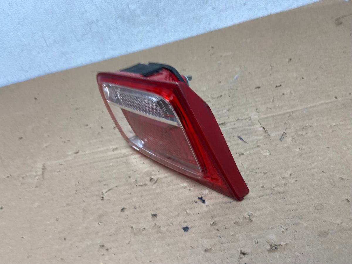 2013-2016 Chevrolet Malibu Left Driver Lh Side Inner Tail Light AD4044 LK1