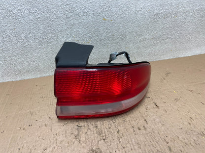 1993 to 1997 Chrysler Concorde Right Passenger Side Tail Light OEM Y0599 GD0