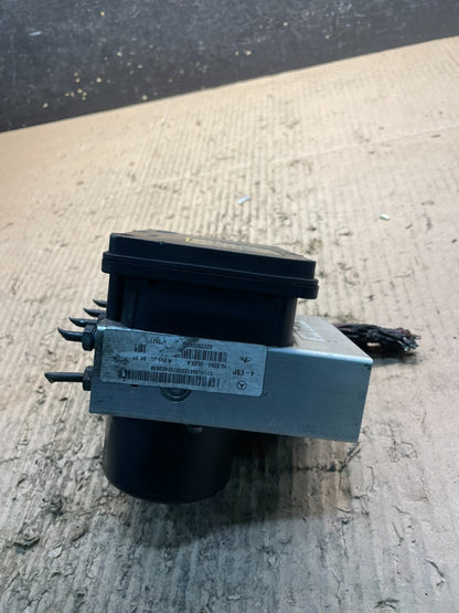 2006-2012 Mercedes R350 GL450 ML500 A2515452532 ABS AntiLock Brake Pump V5352 DG3