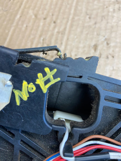 2005 to 2009 Nissan Quest Gear Shift Shifter AD18656