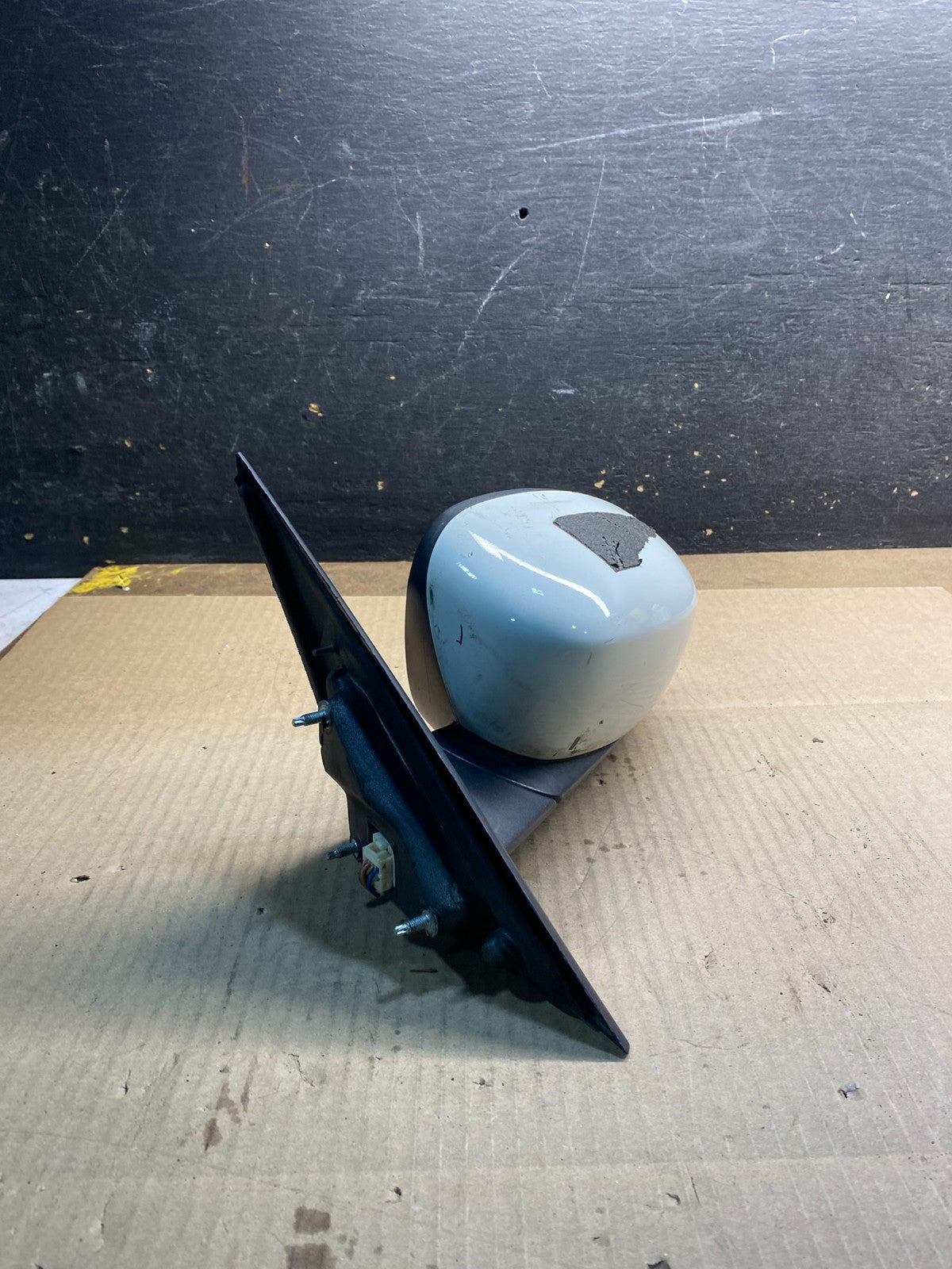 2005 to 2010 Chrysler 300 Left Driver LH View Door Mirror OEM Z5127 MS1
