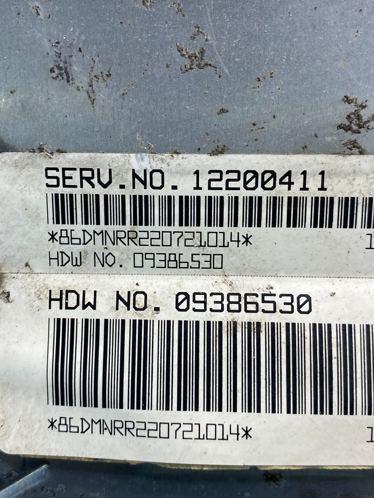2001-2002 Silverado Tahoe Engine Computer Module 12200411 ECM ECU AH1679 DG2
