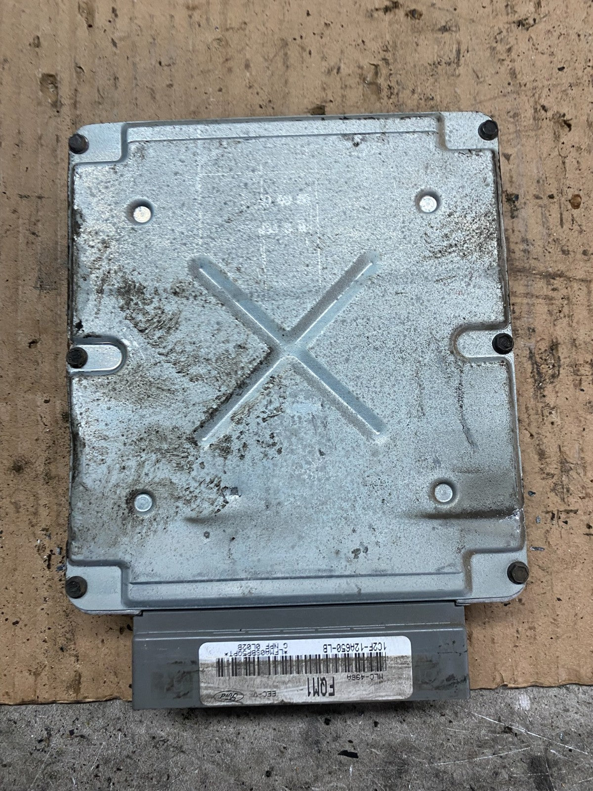 2000 2001 Ford Van E250 5.4L Engine Control Module ECU 1c2f-12a650-lb Q2972 DG2