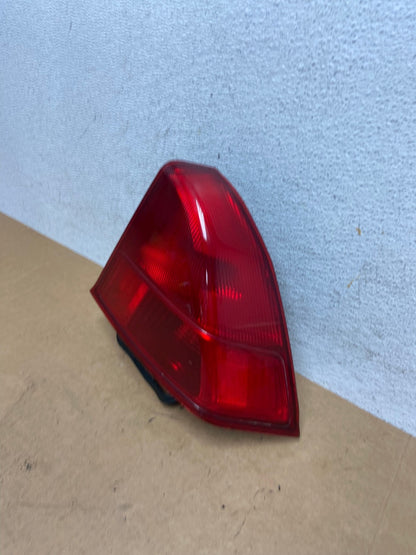 2001 2002 Honda Civic Sedan Right Passenger Rh Side Tail Light AE3019 LK1