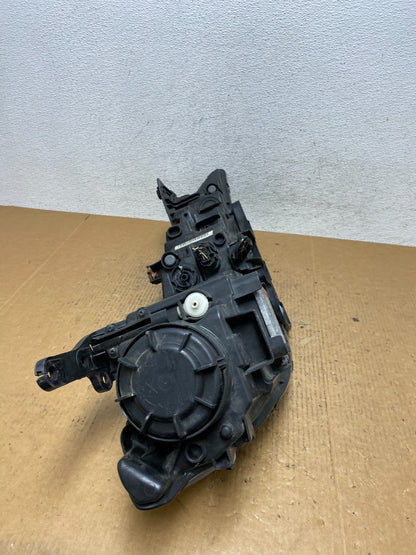 2015 2016 2017 Chrysler 200 Left Driver LH Side Xenon Headlight AE2787 DW9