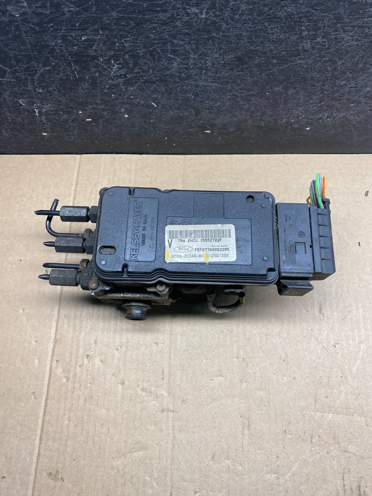 2006 2007 Ford E250 E350 Econoline Anti-Lock ABS Antilock Brake Pump AG3637 DG0