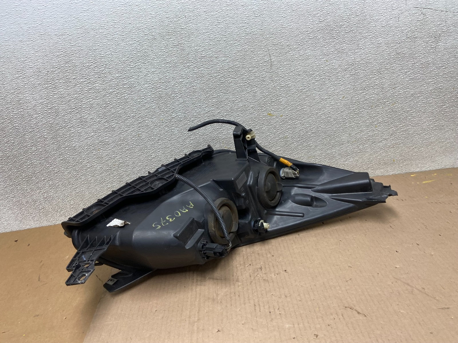 2013 - 2016 Ford Escape Headlight Left Driver Lh Side Halogen AA0375 DW6