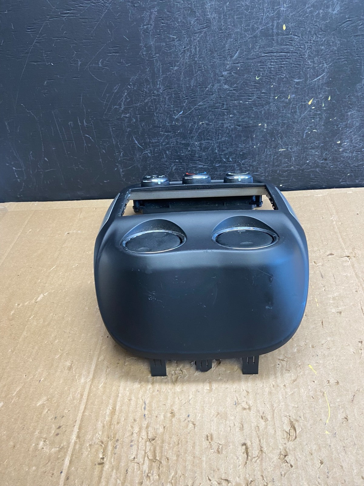 2011 to 2017 Jeep Compass Dash Climate Temperature Control Radio Bezel AD6895 DG3