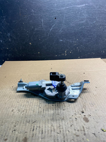 2009 to 2013 Subaru Forester Rear Windshield Washer Wiper Motor Z4762 PS3
