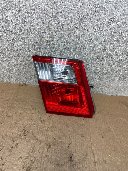 2002 2003 2004 2005 Saab 9-5 Sedan Left Driver LH Inner Tail Light Oem AA43030